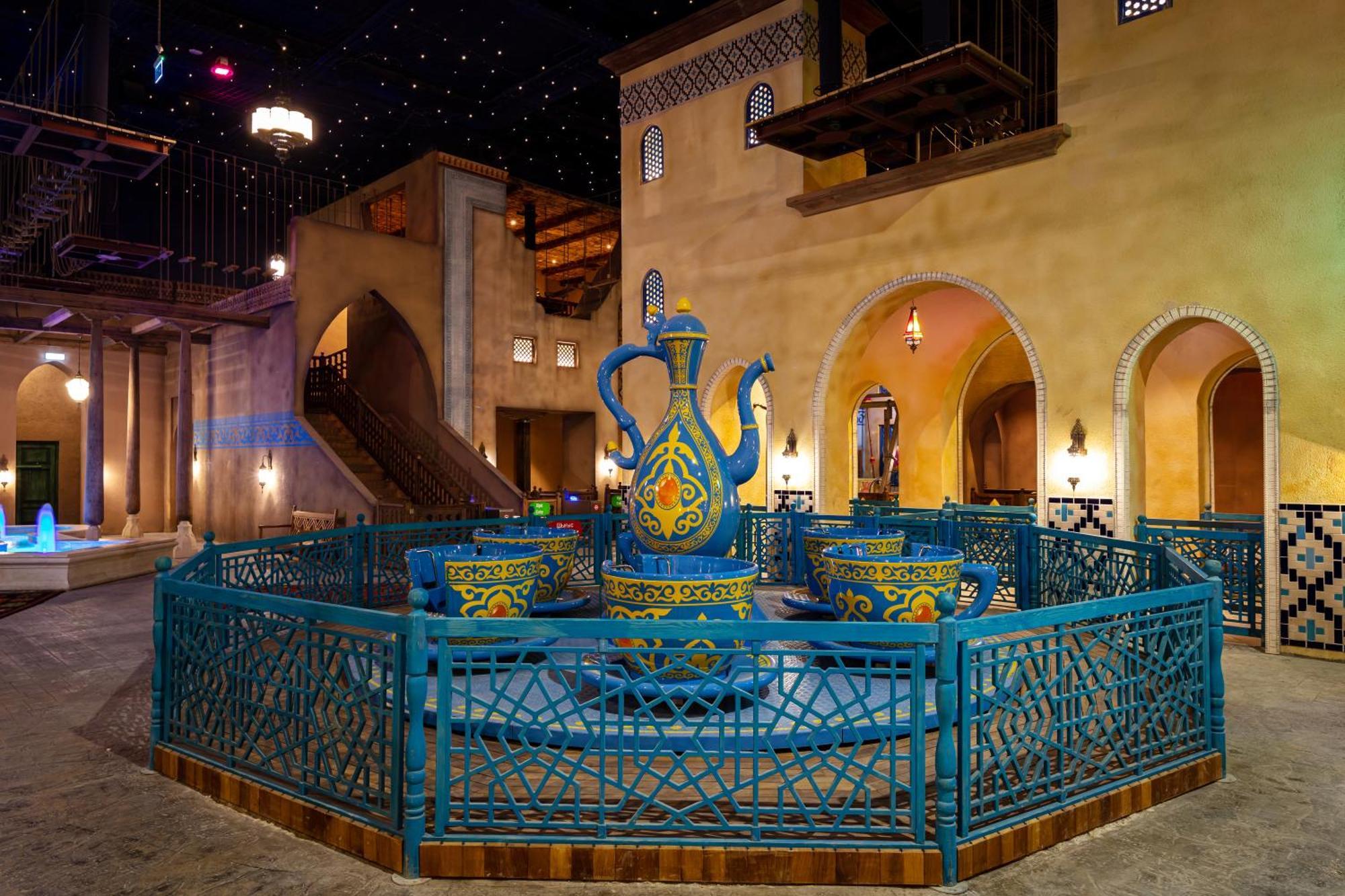 Karavansaray Turkistan Harbour Hotel -Flying Theatre Access Buitenkant foto Fountain in Al Bastakiya